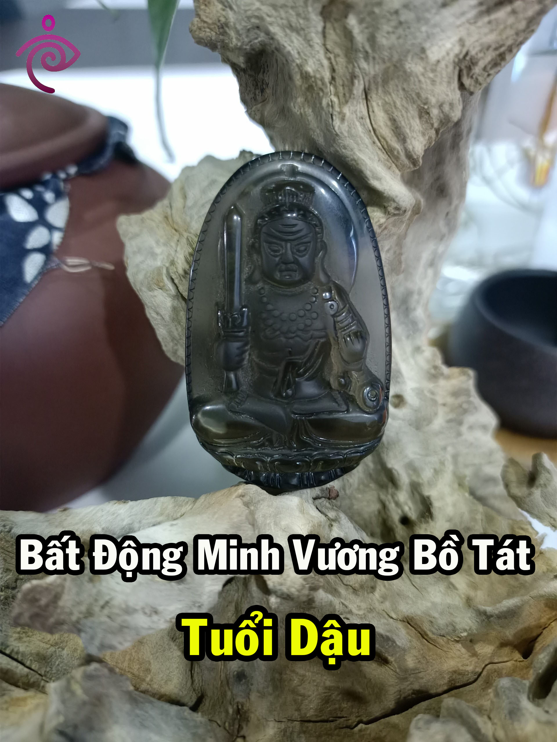 Tuổi Dậu- Bất Động Minh Vương Bồ Tát
